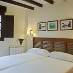 The Island Hotel La Isla